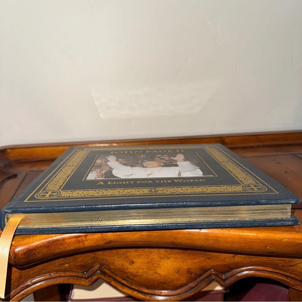 Vintage | Accents | Leather Bound Easton Press John Paul Ii A Light For ...